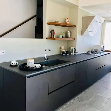 San Sisinnio Villa *